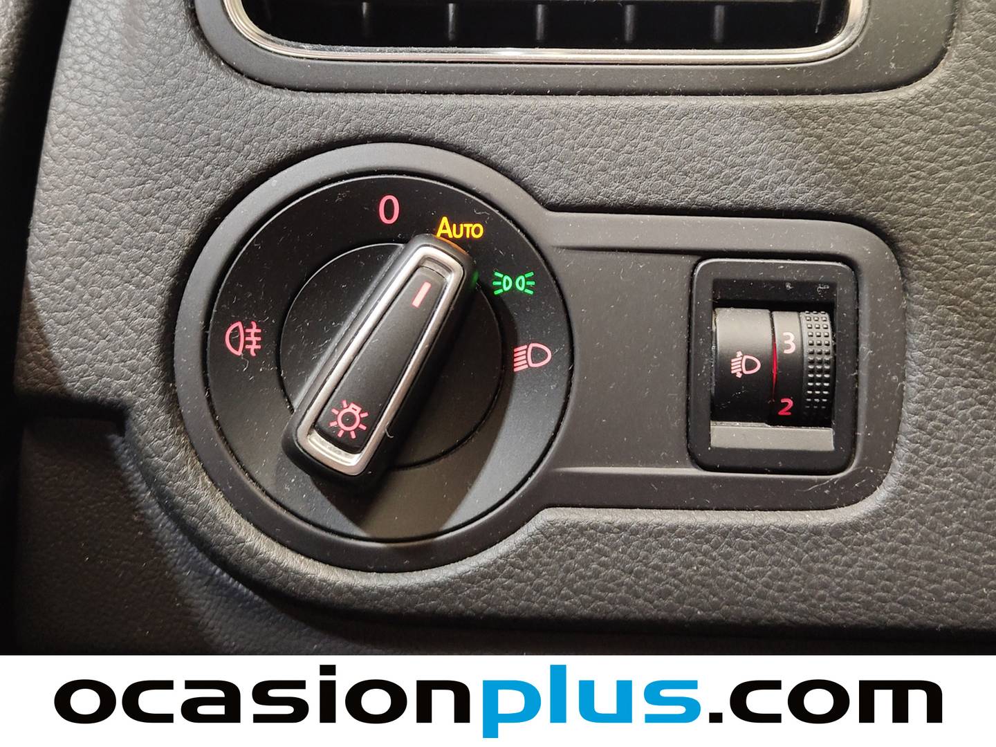 Equipamiento del Volkswagen Polo Volkswagen Polo Advance 1.2 TSI BMT (90 CV)