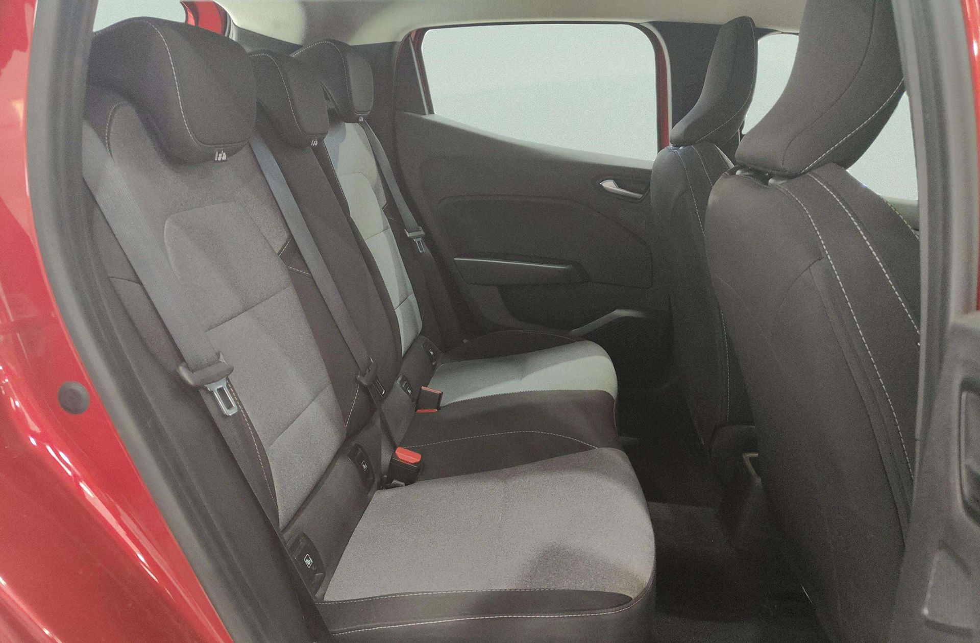 Renault Clio Evolution TCe - foto 17