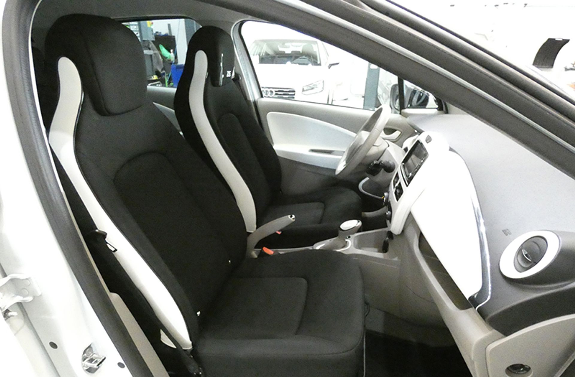 Renault Zoe Life R240 - foto 18