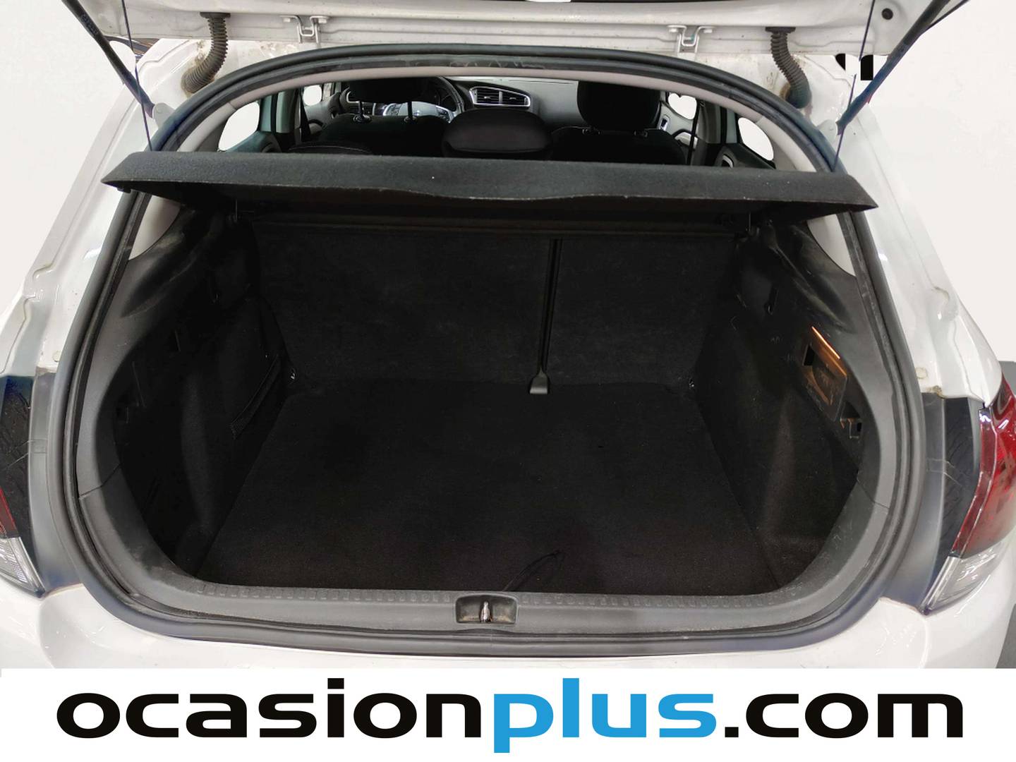 Fotos maletero Citroën C4 Citroën C4 PureTech 110 Tonic (110 CV)