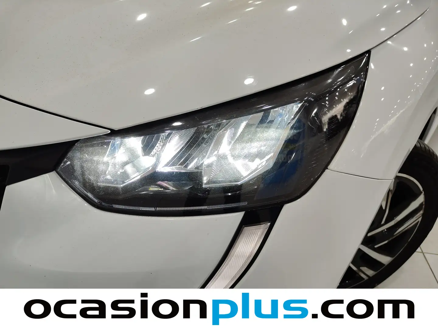 Foto Peugeot 208 Peugeot 208 PureTech 100 Allure (100 CV)