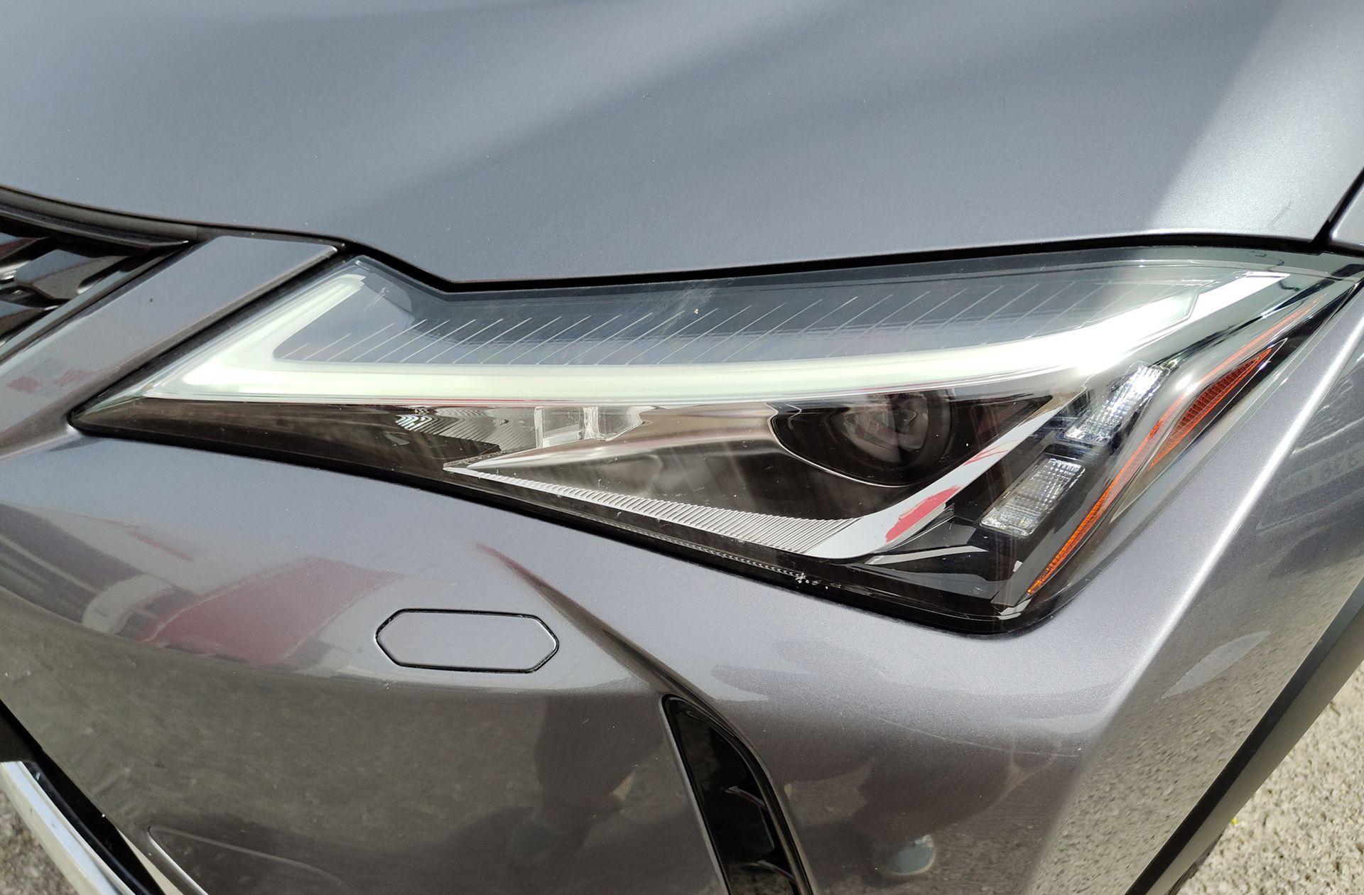 Lexus UX 250h Business 2WD - foto 12