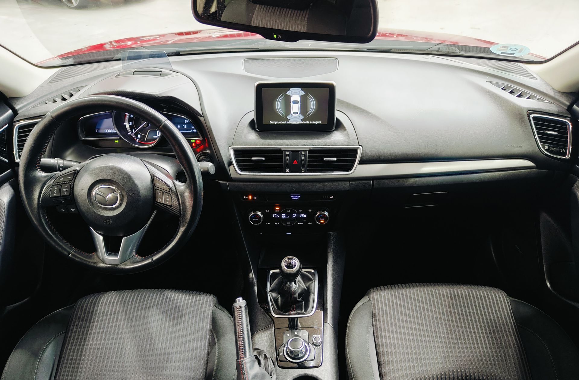Mazda Mazda3 2.0 GE Luxury - foto 6