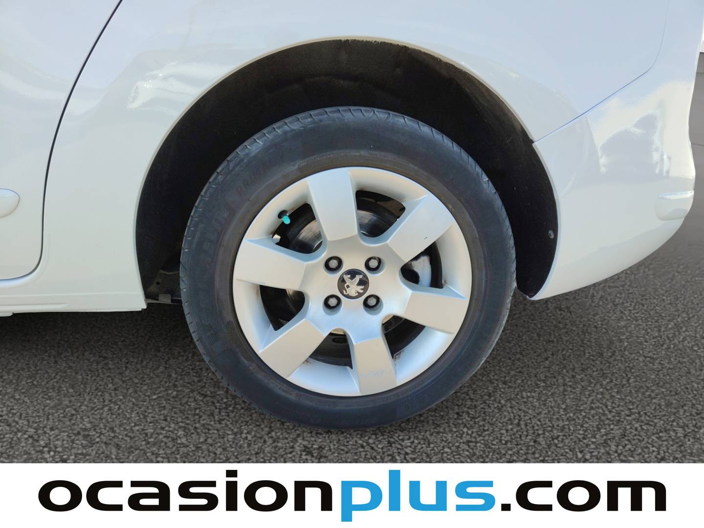 Foto Peugeot 5008 Peugeot 5008 1.6 e-HDI Active FAP ETG6 Blue Lion (115 CV) 7 Plazas