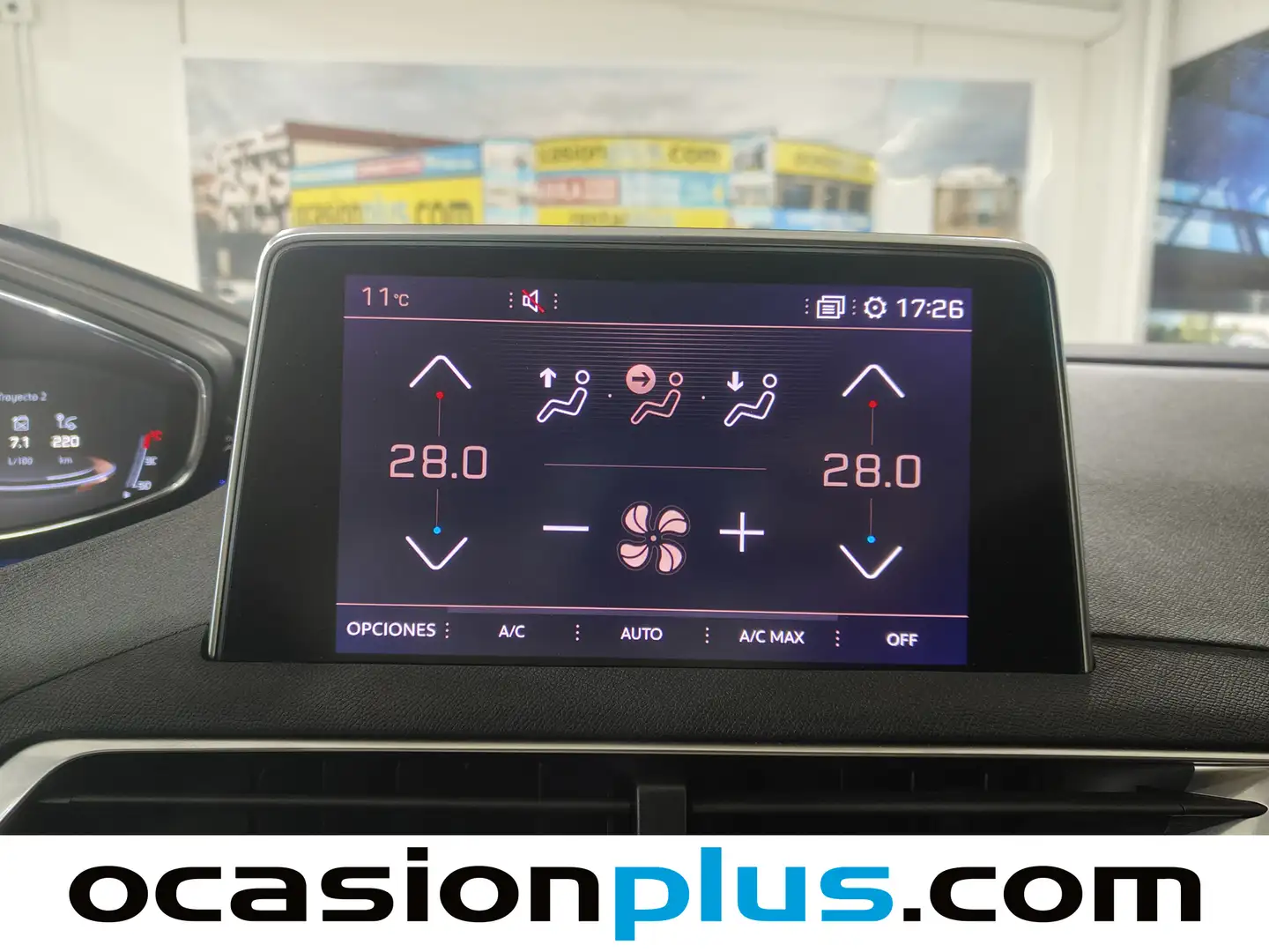 Foto Peugeot 3008 Peugeot 3008 BlueHDI 130 S&S GT Line EAT8 (130 CV)