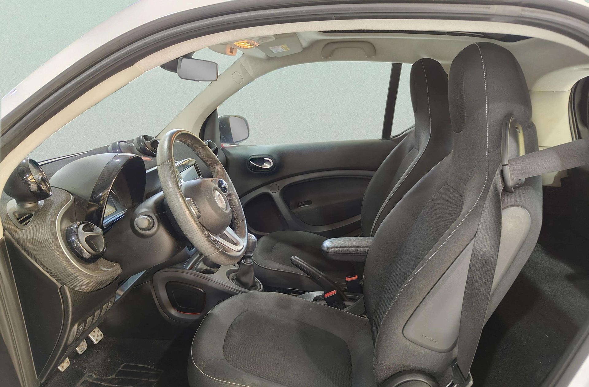 smart fortwo Coupe 66 - foto 8