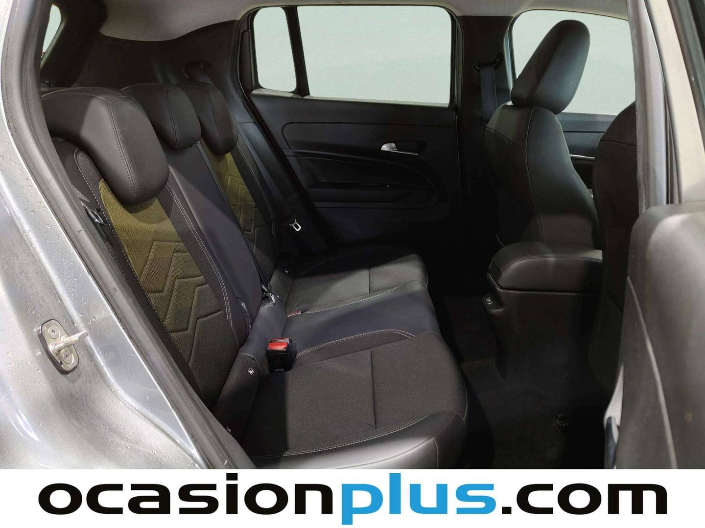 Foto Jeep Avenger Jeep Avenger 1.2 G Summit (100 CV)