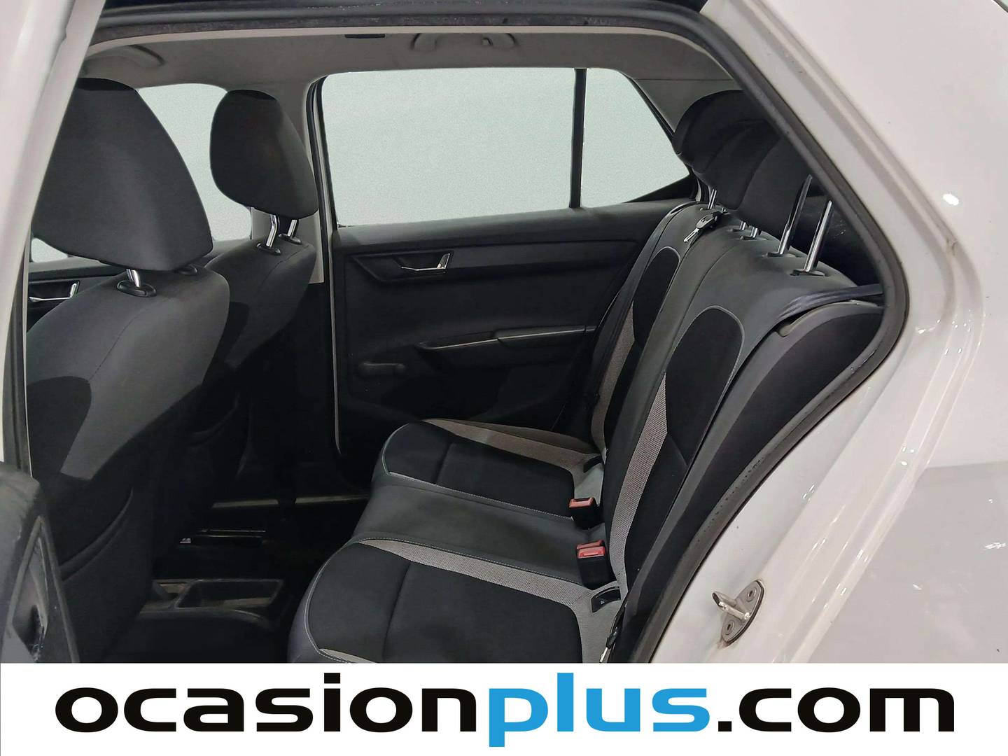 Foto asientos delanteros Skoda Fabia Skoda Fabia 1.4 TDI Business (75 CV)