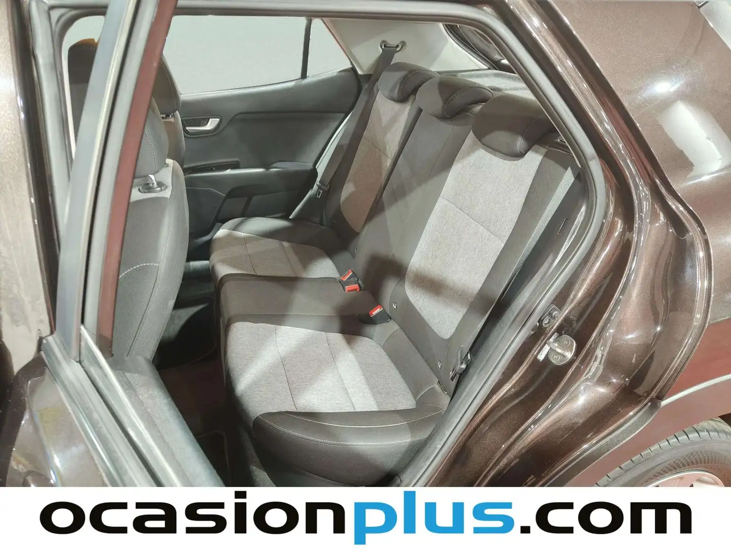 Foto KIA Stonic Kia Stonic 1.2 CVVT Concept Eco-Dynamic (84 CV)