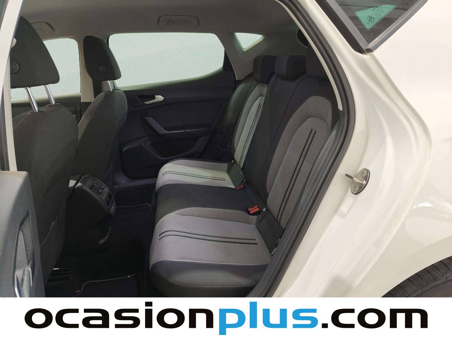 Foto asientos traseros Seat León Seat León 1.0 TSI S&S Style Go S (110 CV)