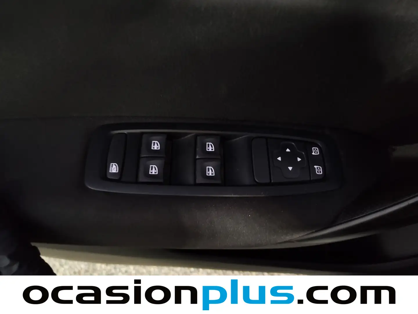 Foto Renault Mégane Renault Megane Limited TCe (140 CV) GPF EDC