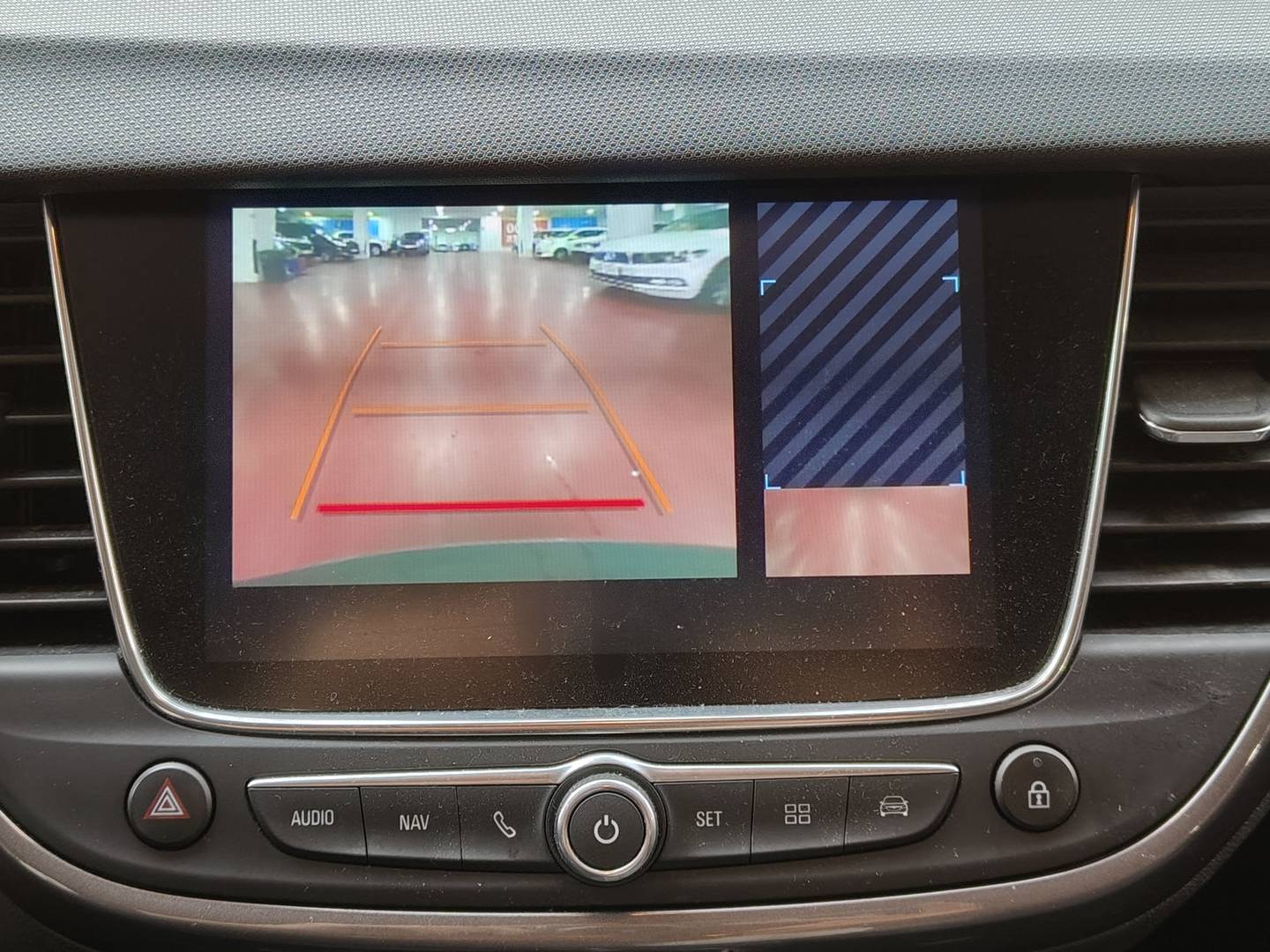 Foto Opel Crossland X Opel Crossland X 1.2 S&S Innovation (110 CV)