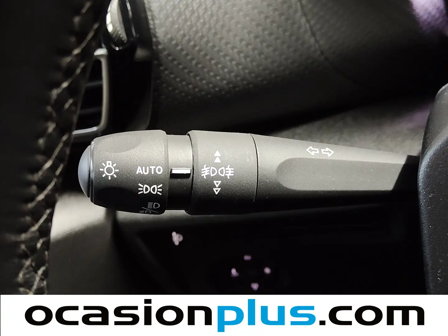 Foto Citroën C4 Citroen C4 PureTech 130 S&S Shine (130 CV)