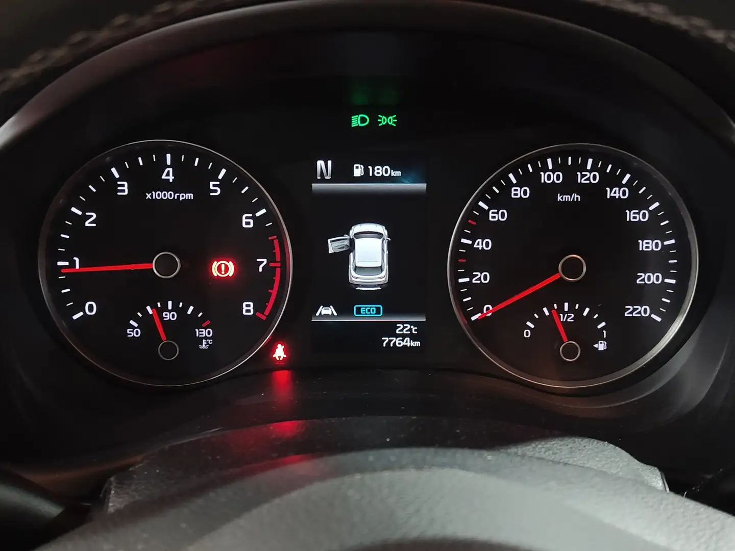 Foto KIA Stonic Kia Stonic 1.0 T-GDi MHEV Drive iMT (100 CV)