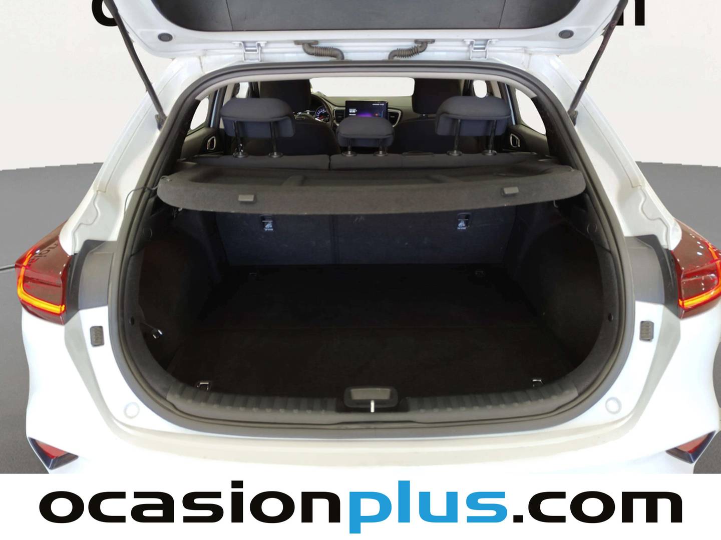 Fotos maletero KIA XCeed Kia XCeed 1.0 T-GDi Business (100 CV)