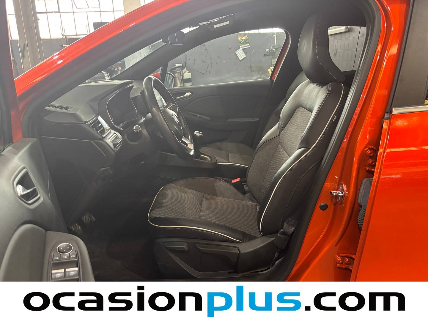 Foto asientos delanteros Renault Clio Renault Clio Zen TCe (100 CV) GPF