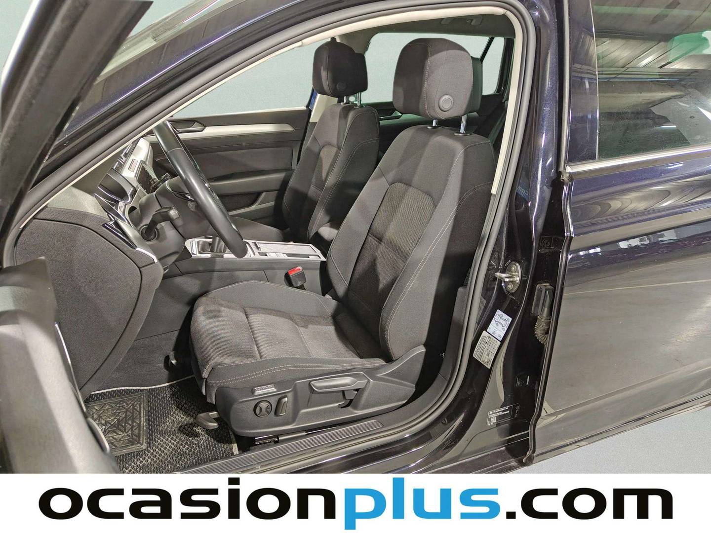 Foto asientos delanteros Volkswagen Passat Volkswagen Passat Variant Advance 2.0 TDI (150 CV)
