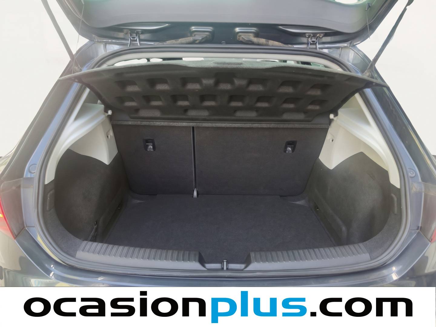 Fotos maletero Seat León Seat León 2.0 TSI S&S FR Edition Plus DSG (190 CV)