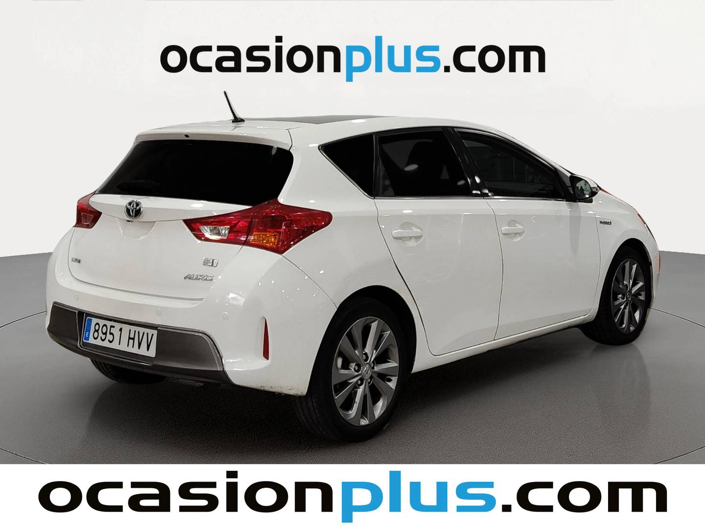 Foto trasera Toyota Auris Toyota Auris Hybrid Advance (136 CV) derecha
