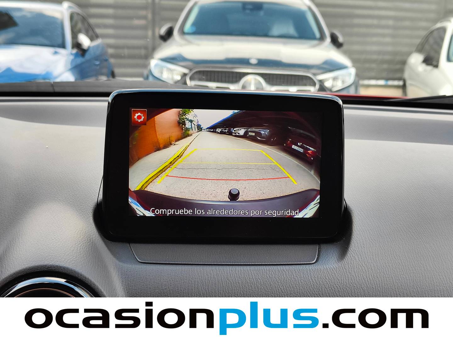 Equipamiento del Mazda CX-3 Mazda CX-3 2.0 G Zenith 2WD AT  (121 CV)