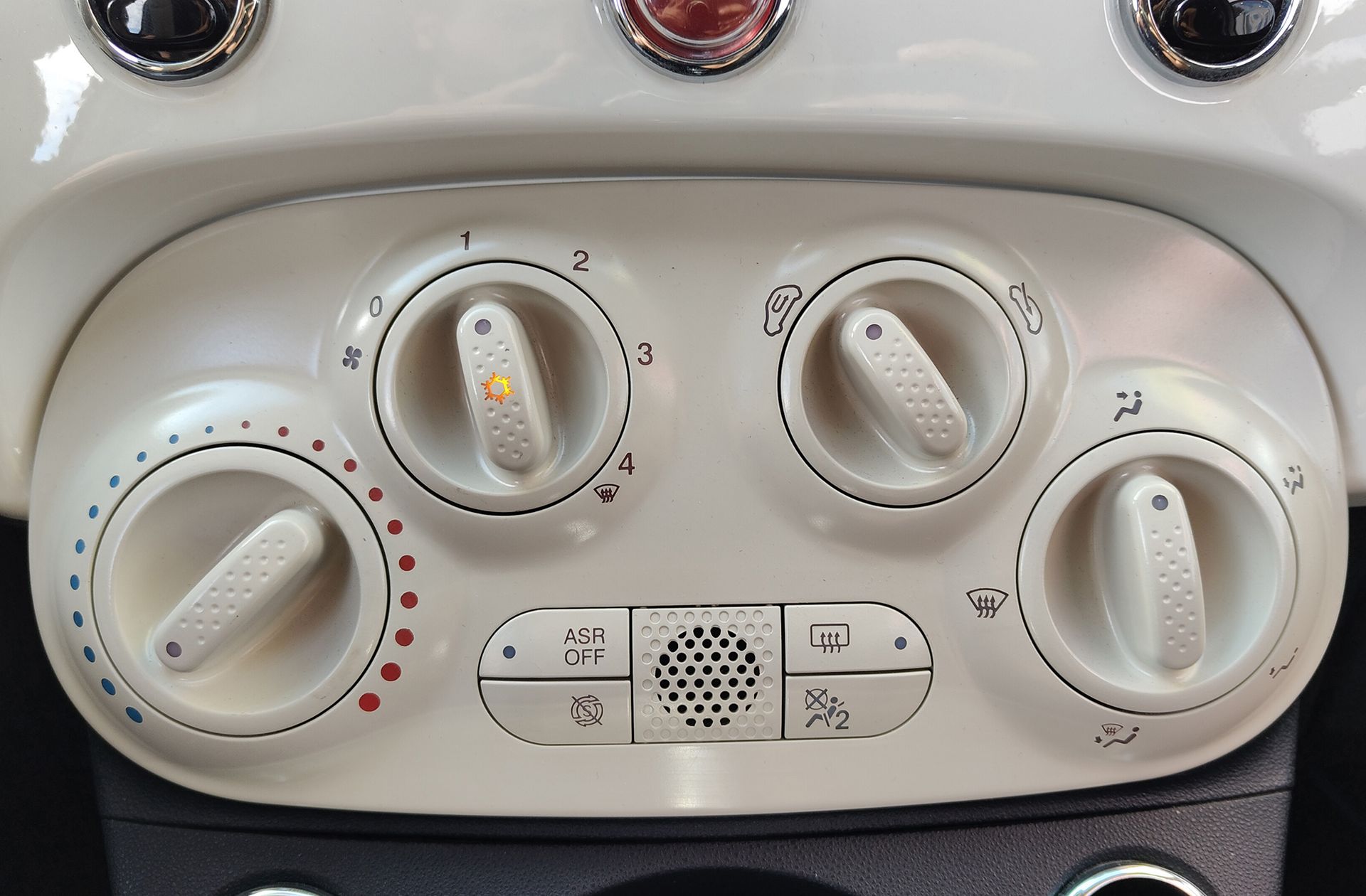 Fiat 500 1.0 Hybrid Monotrim Style - foto 23