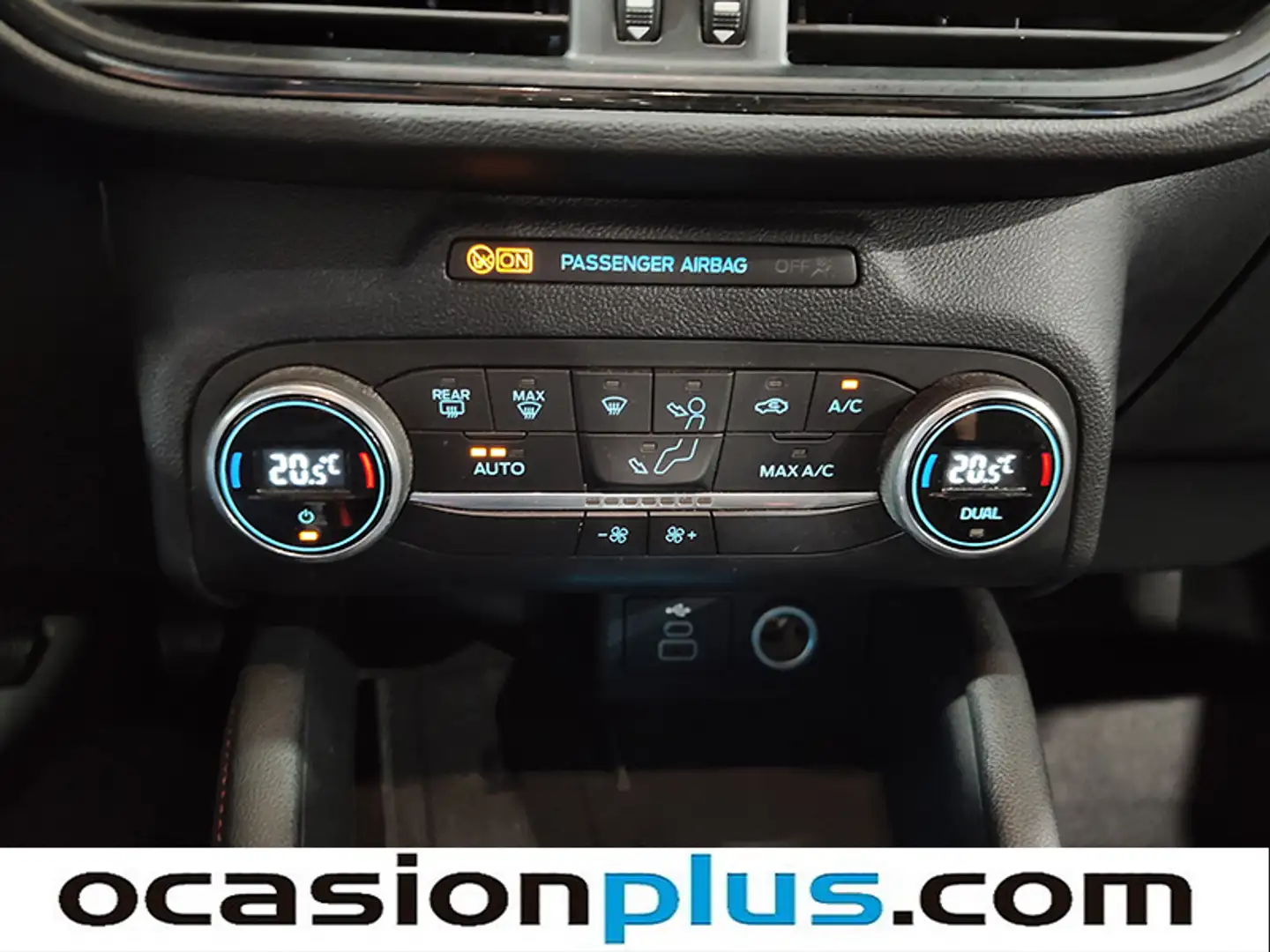 Foto Ford Kuga Ford Kuga 1.5 EcoBlue ST-Line (120 CV)