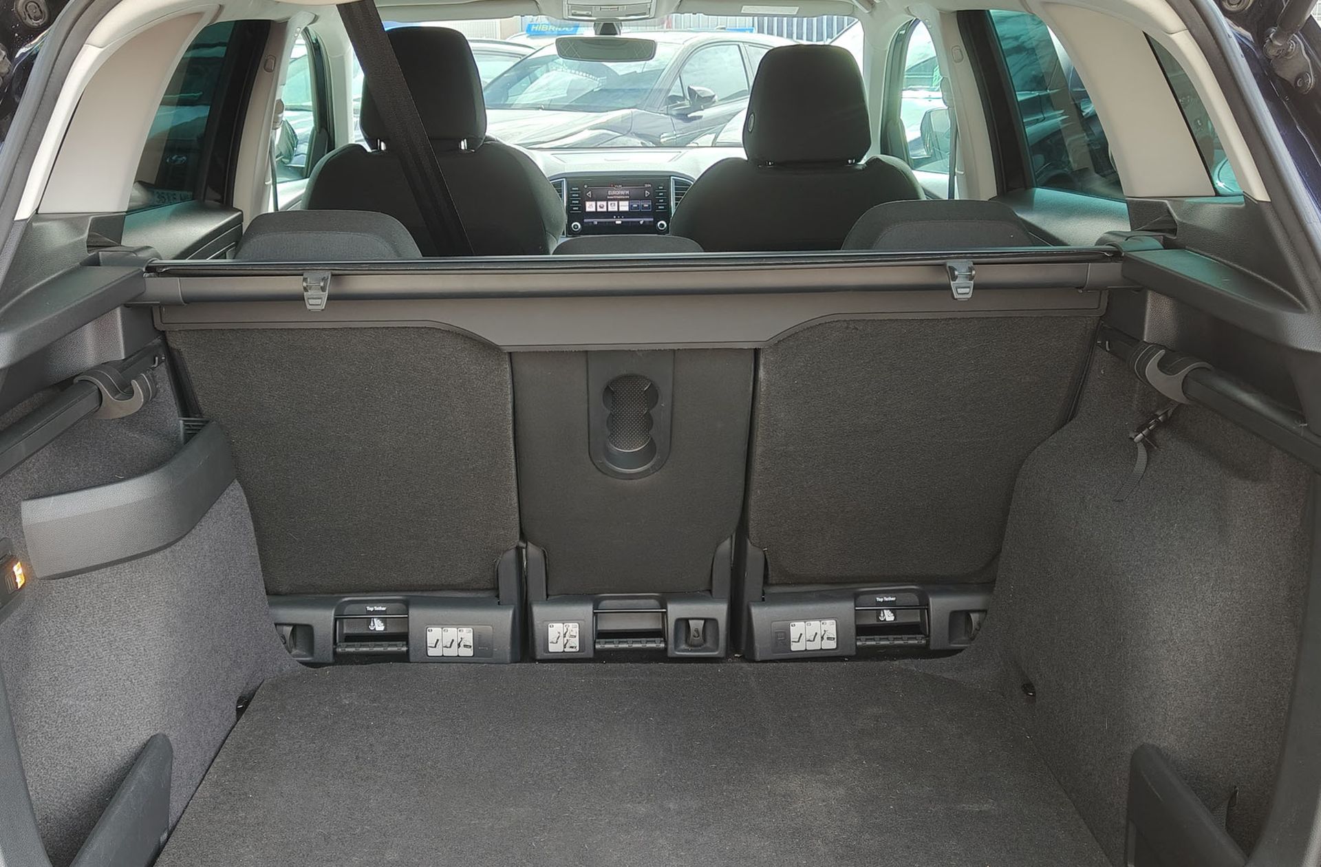 Škoda Karoq 1.6 TDI Ambition - foto 19