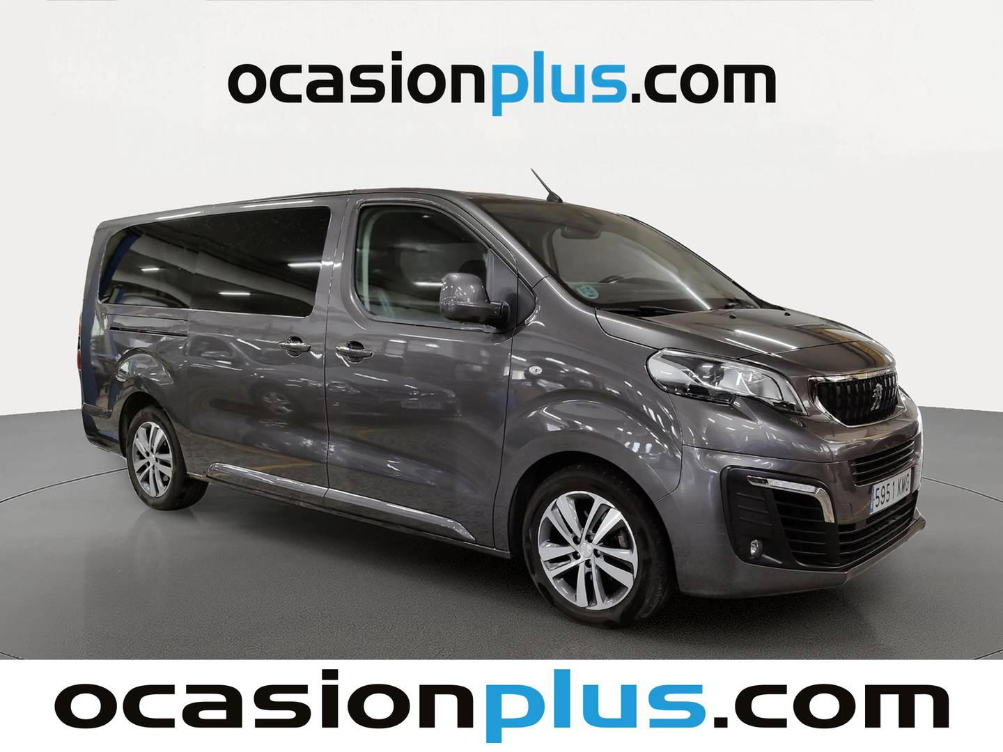 Foto delantera Peugeot Traveller Peugeot Traveller Business VIP Long BlueHDi (150 CV) 7 Plazas derecha