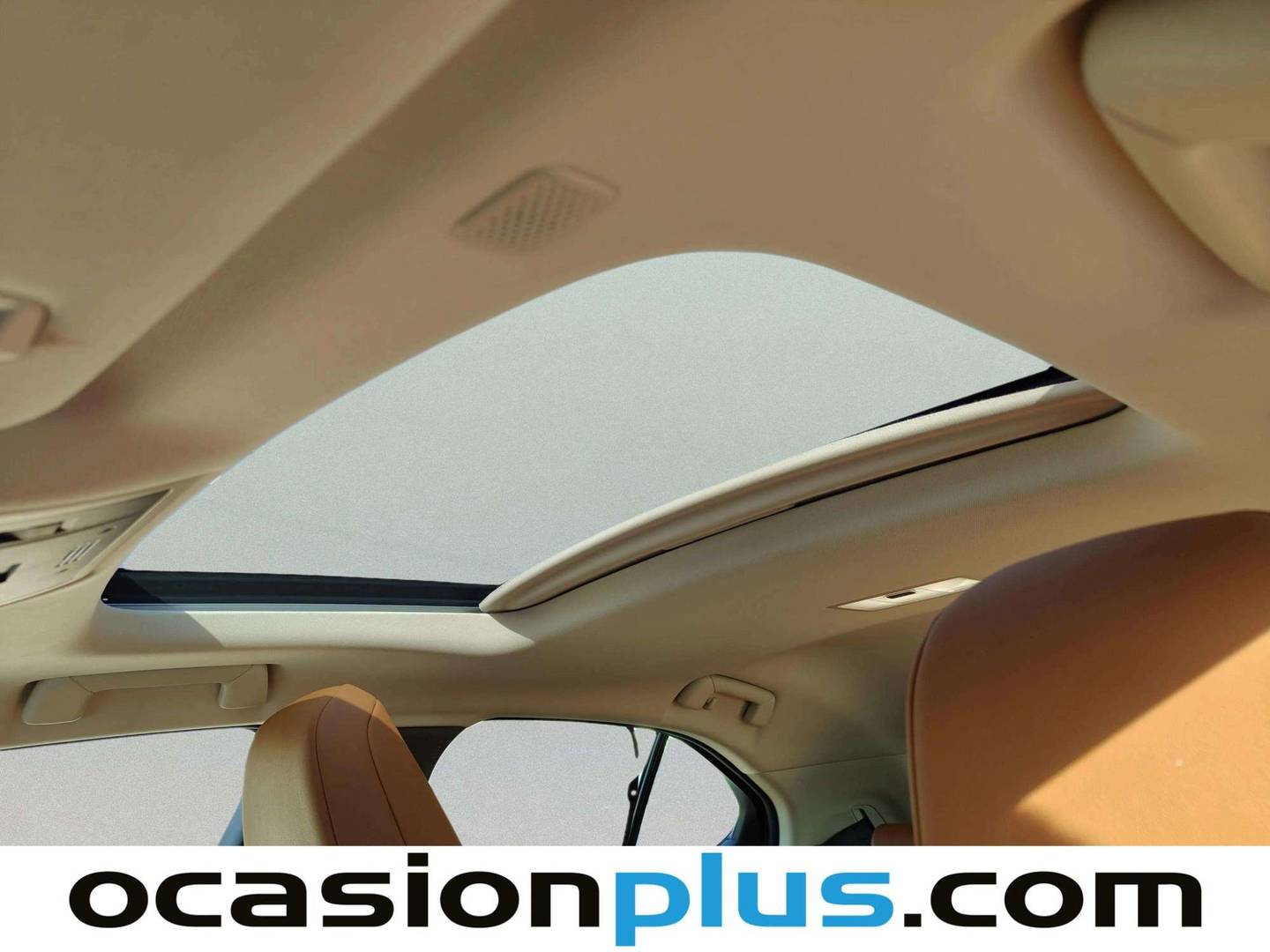 Extras y acabados del Lexus UX Lexus UX UX 250h Luxury (184 CV)