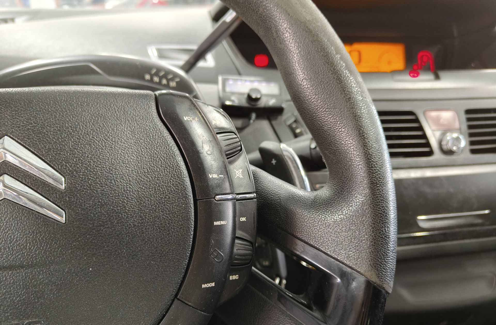 Citroën C4 Grand Picasso 2.0 HDi SX CMP 7 plazas - foto 24