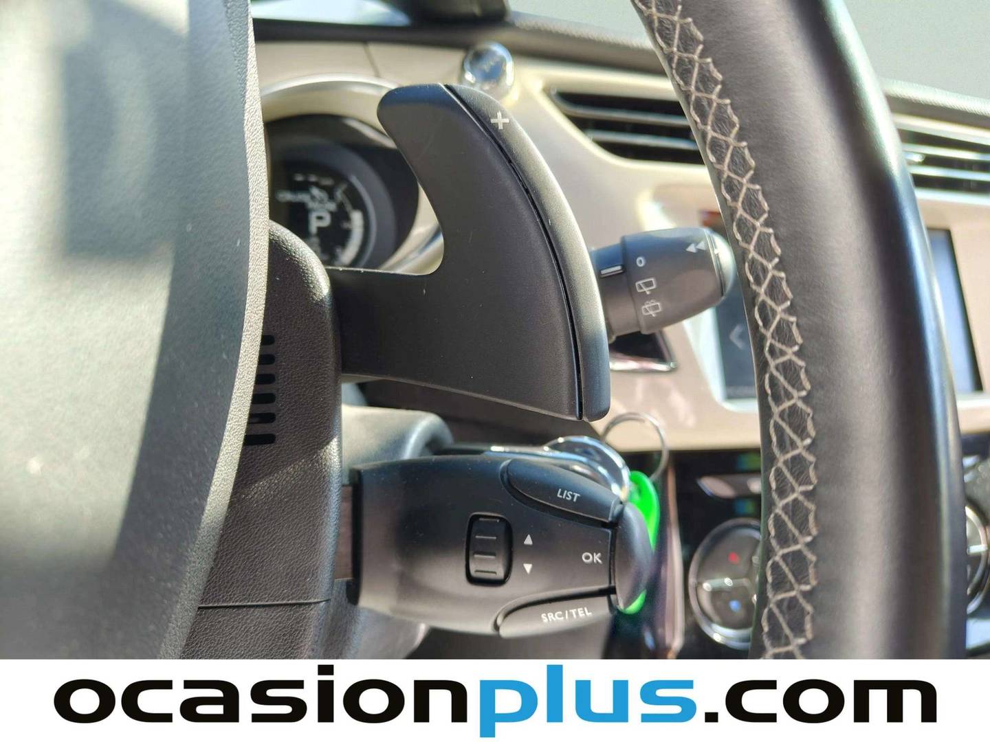 Foto DS DS 3 DS DS3 Crossback PureTech 110 Café Racer EAT6 (110 CV)