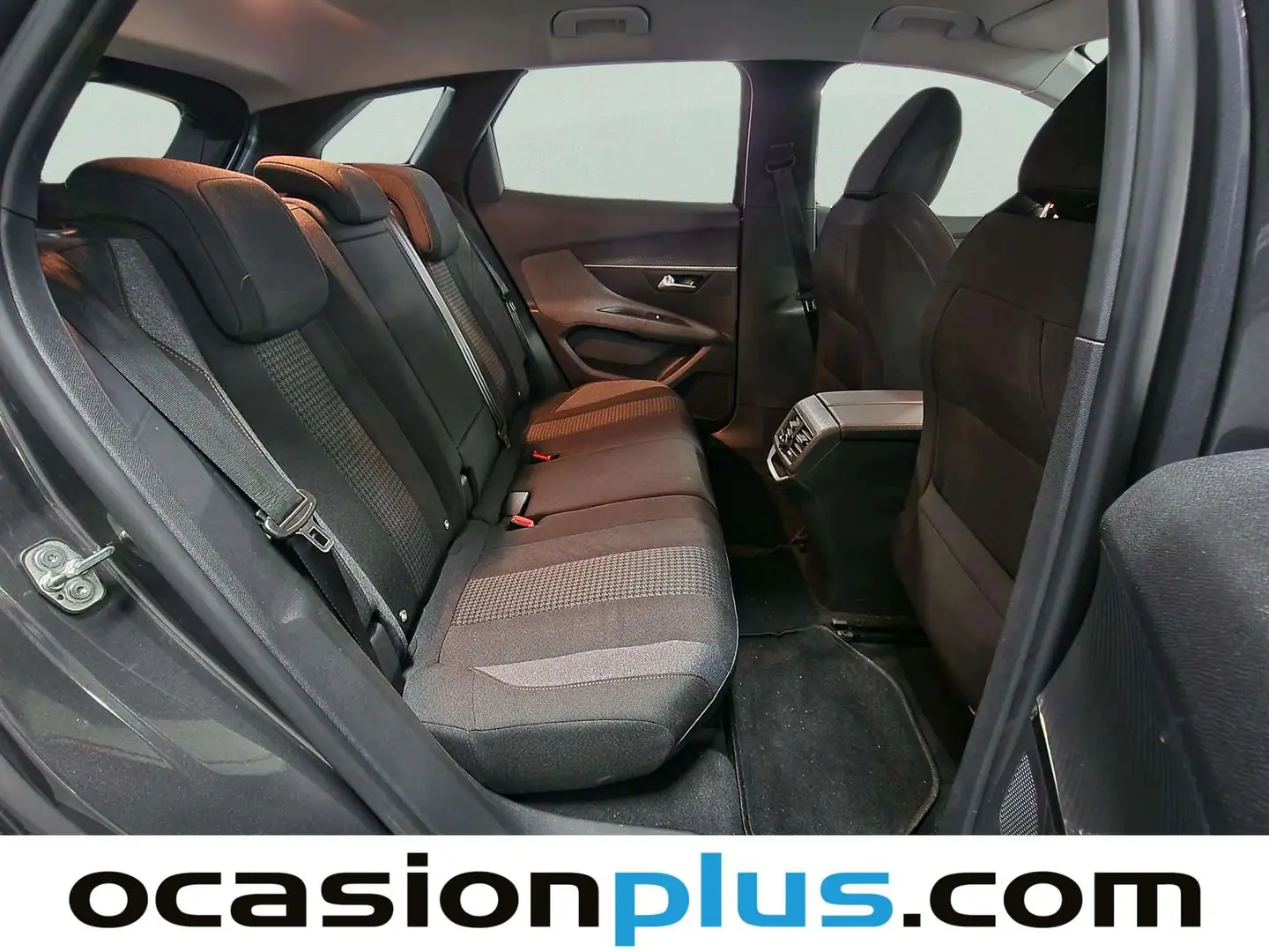 Foto Peugeot 3008 Peugeot 3008 130 S&S Active 96 kW (130 CV)