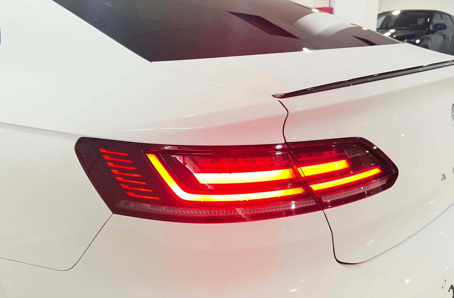Volkswagen Arteon R-Line 2.0 TSI DSG - foto 20