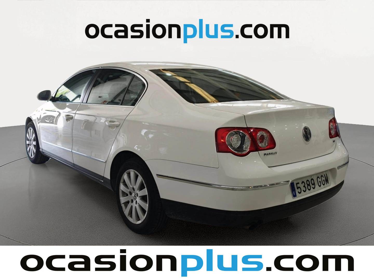 Foto trasera Volkswagen Passat Volkswagen Passat Advance 1.4 TSI (122 CV) izquierda
