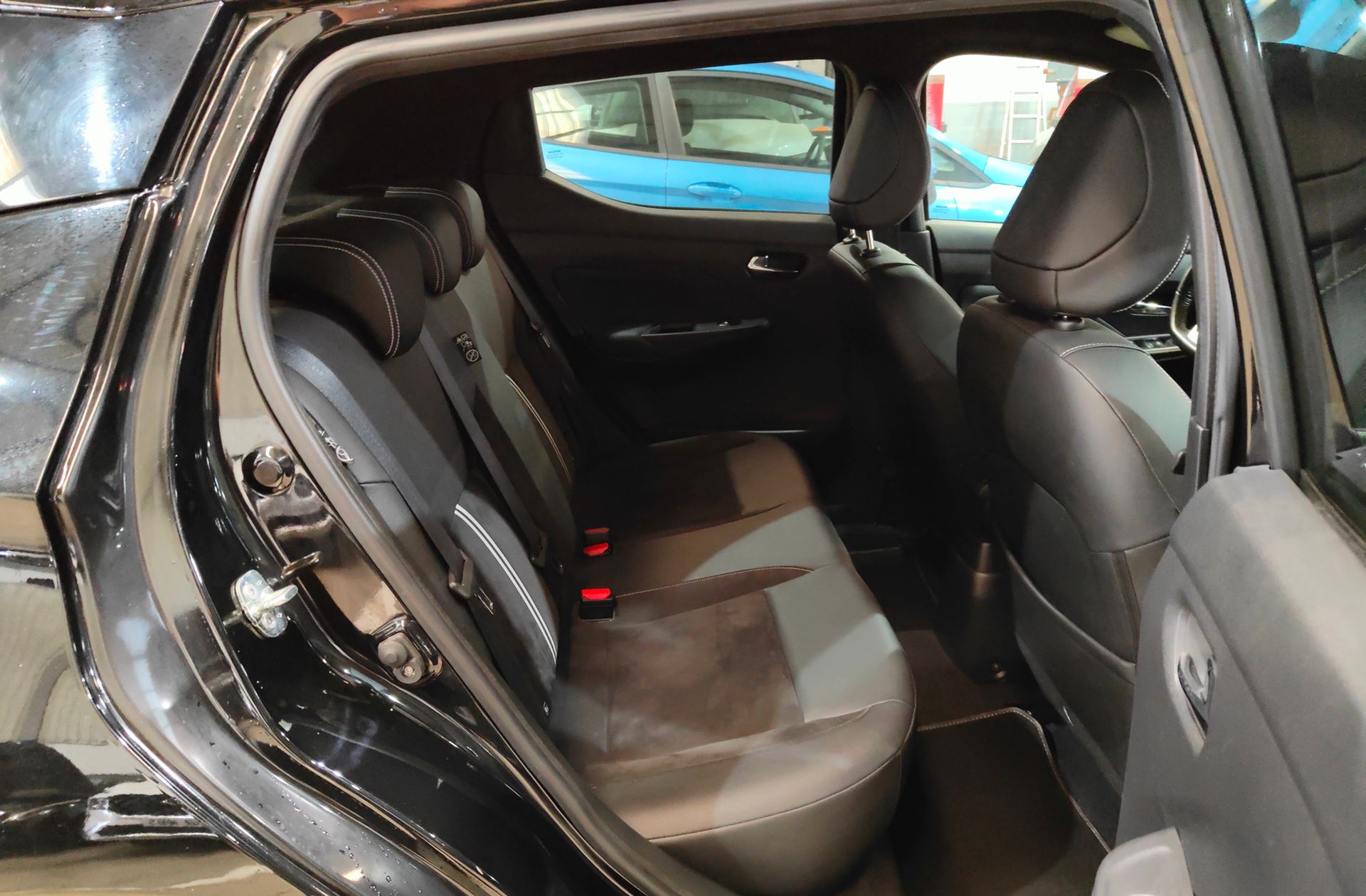 Nissan Micra DIG-T N-Sport - foto 17