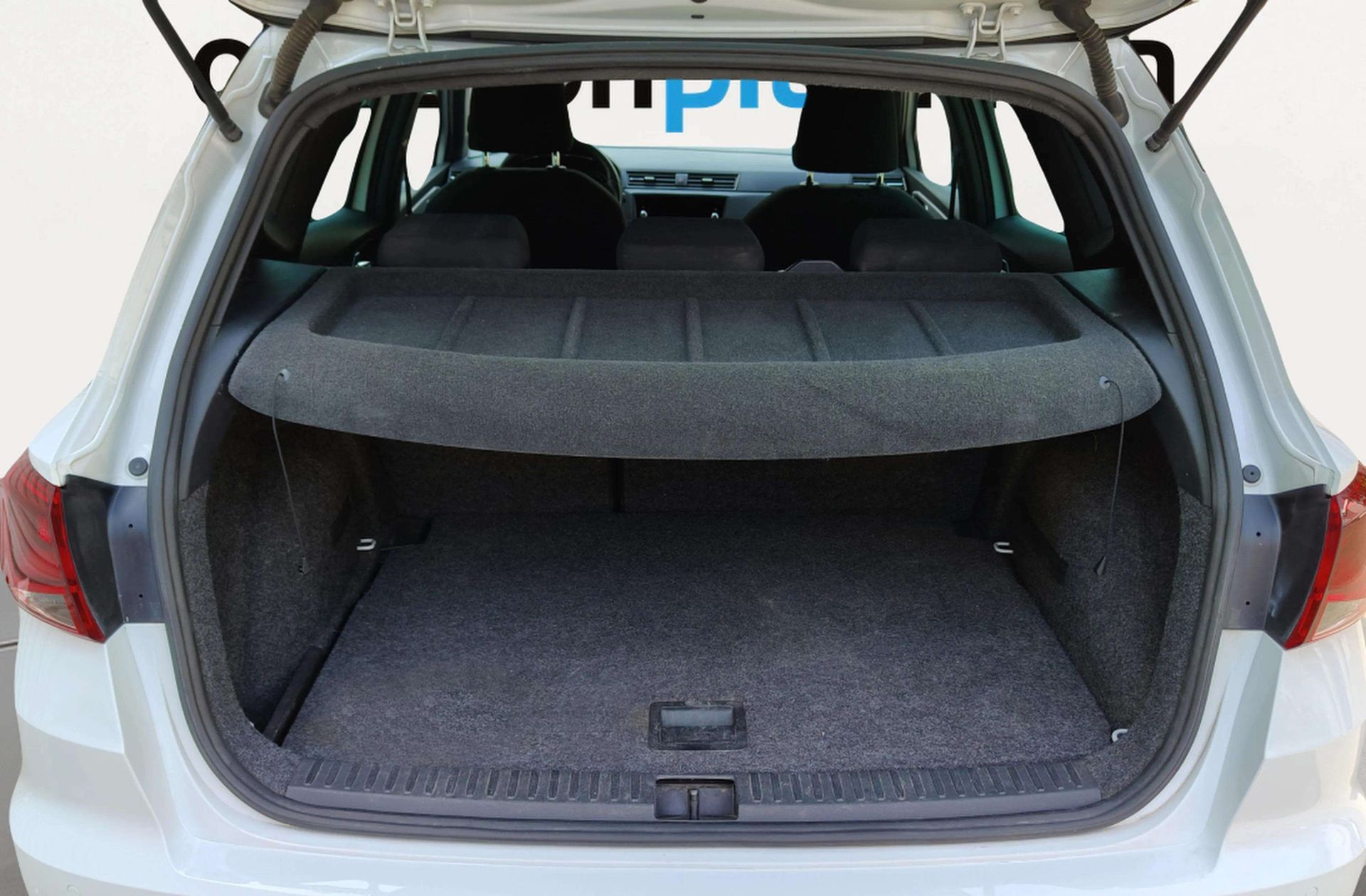 SEAT Arona 1.6 TDI Ecomotive FR - foto 15