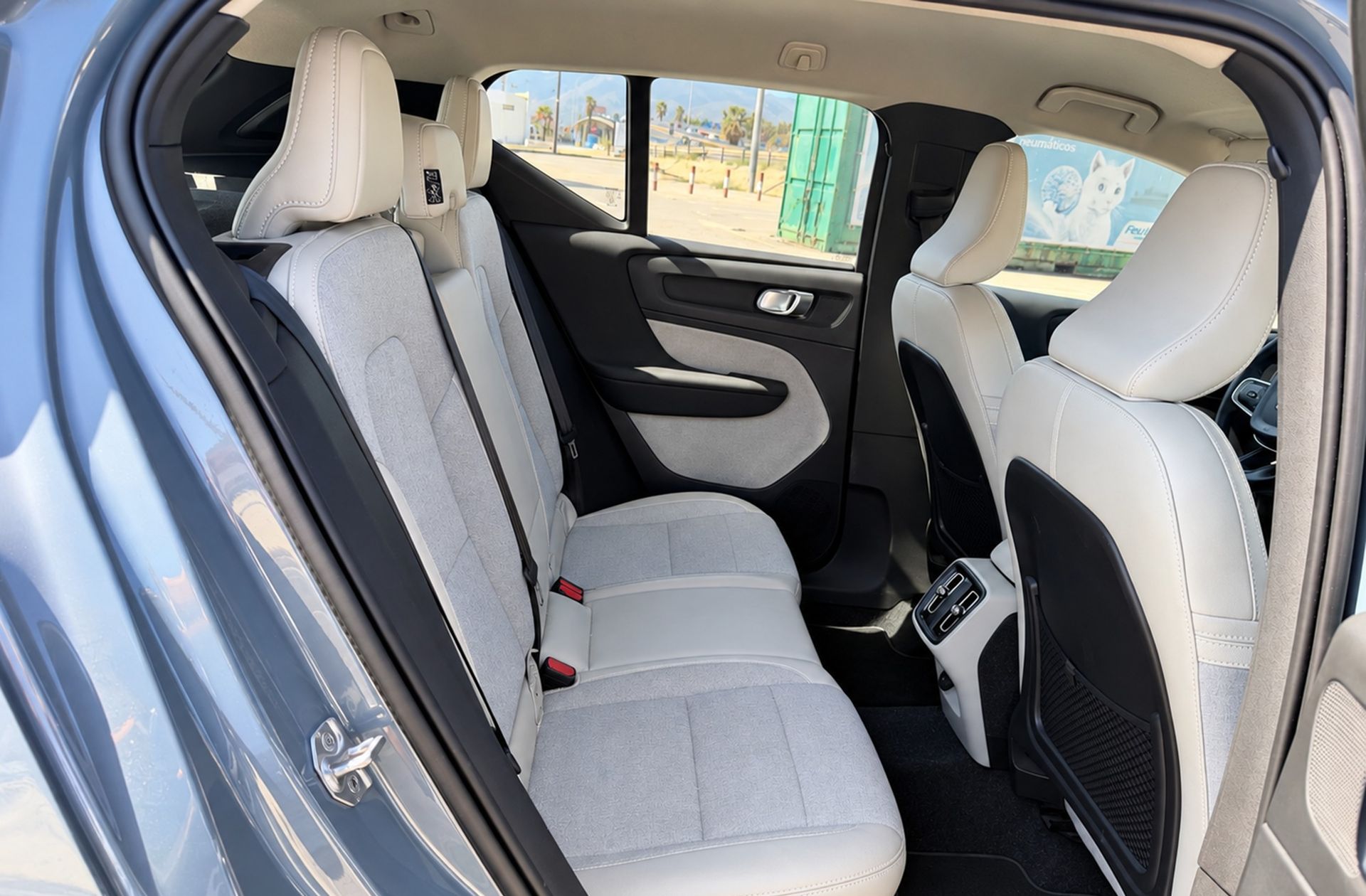 Volvo XC40 D3 Business Plus - foto 16