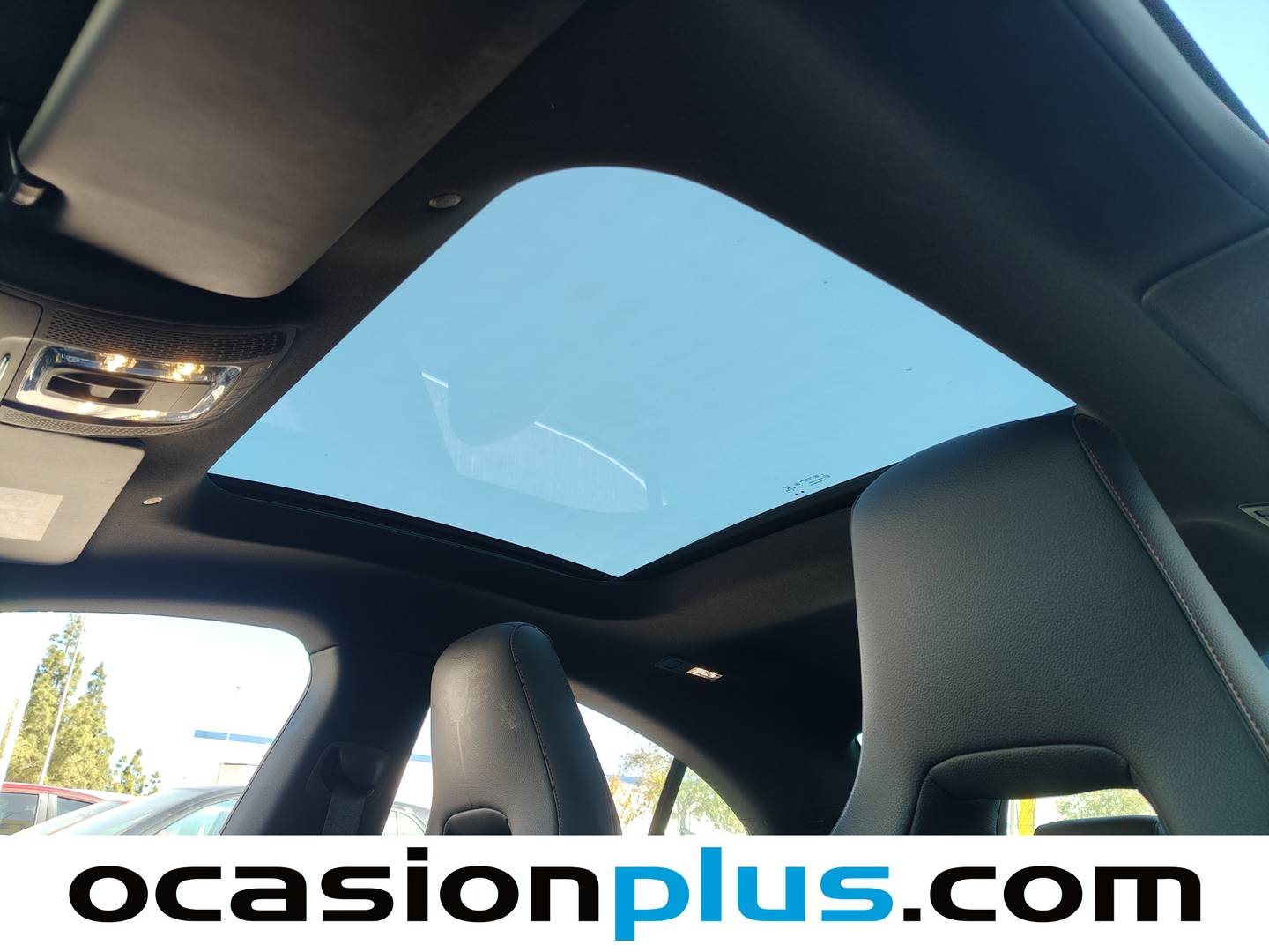 Extras y acabados del Mercedes CLA Mercedes-Benz CLA 200 Pack AMG (163 CV)