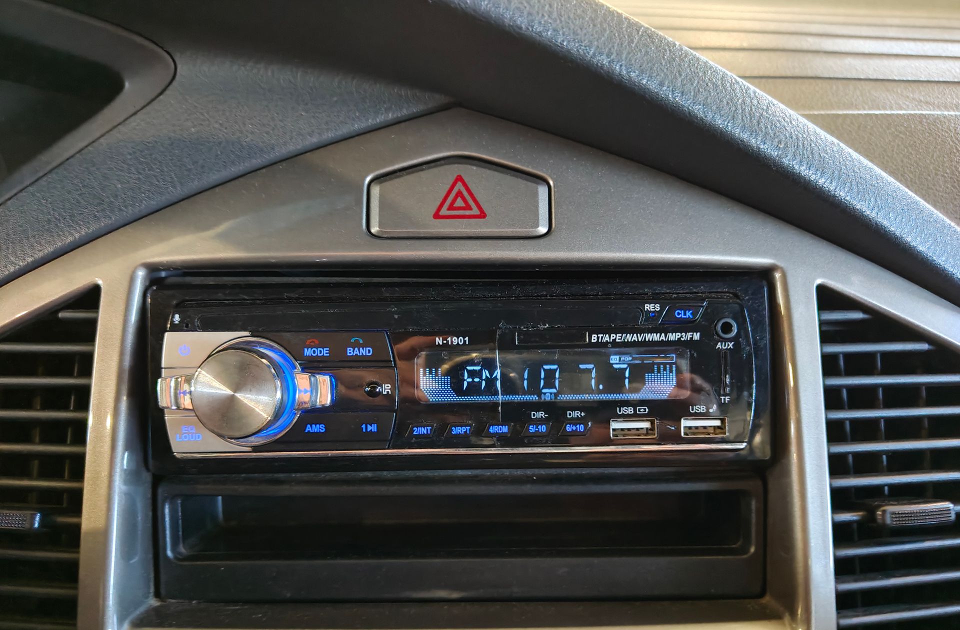 Kia Carens 2.0 CRDi EX - foto 22