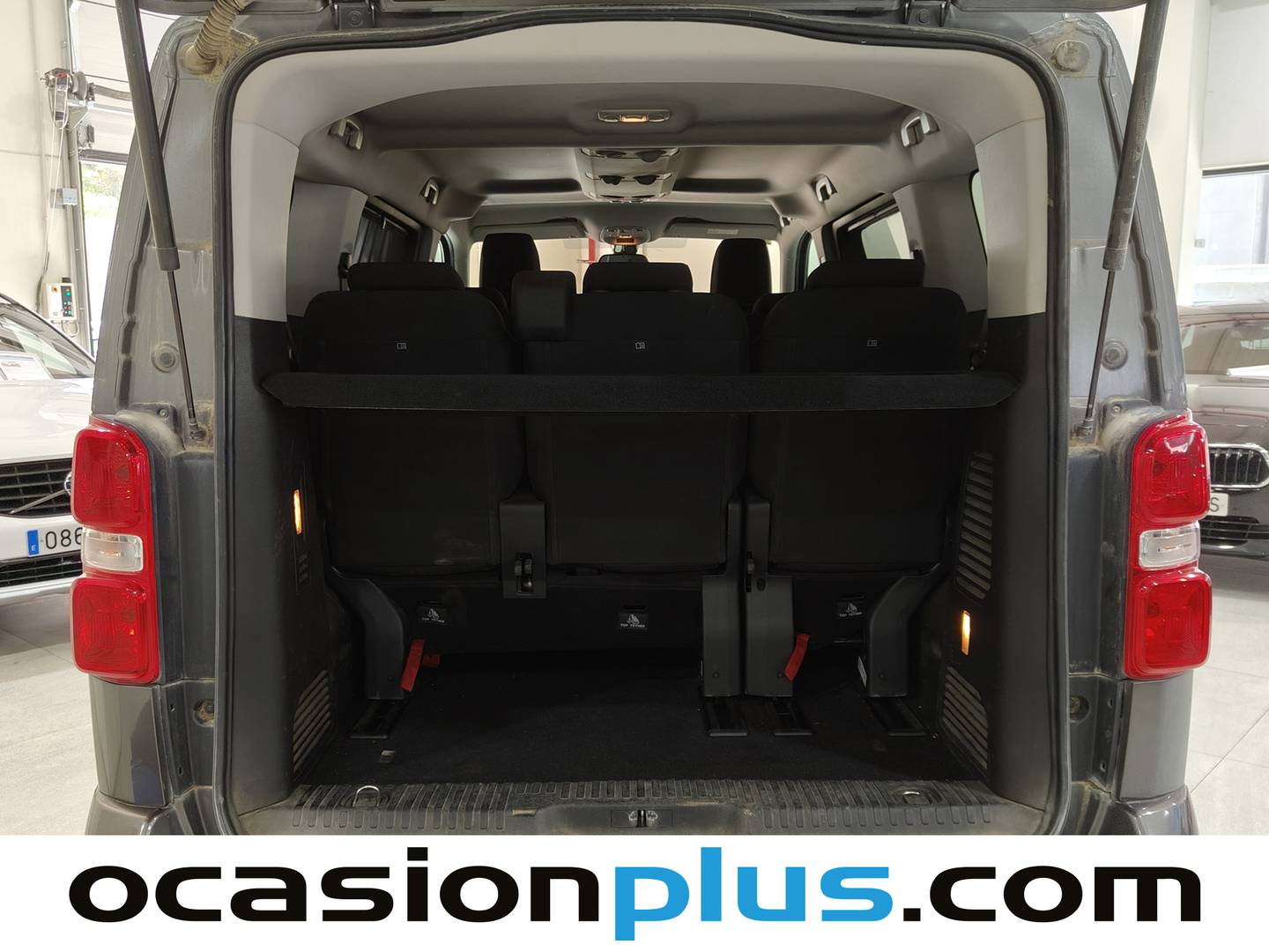 Fotos maletero Peugeot Traveller Peugeot Traveller BlueHDi 150 Active Standard  (150 CV) 8 plazas