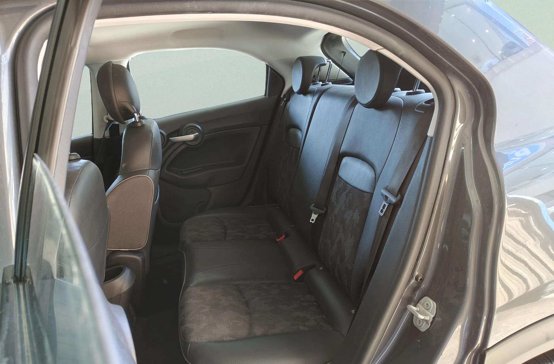 Fiat 500X 1.3 Firefly Cross T4 DCT - foto 15