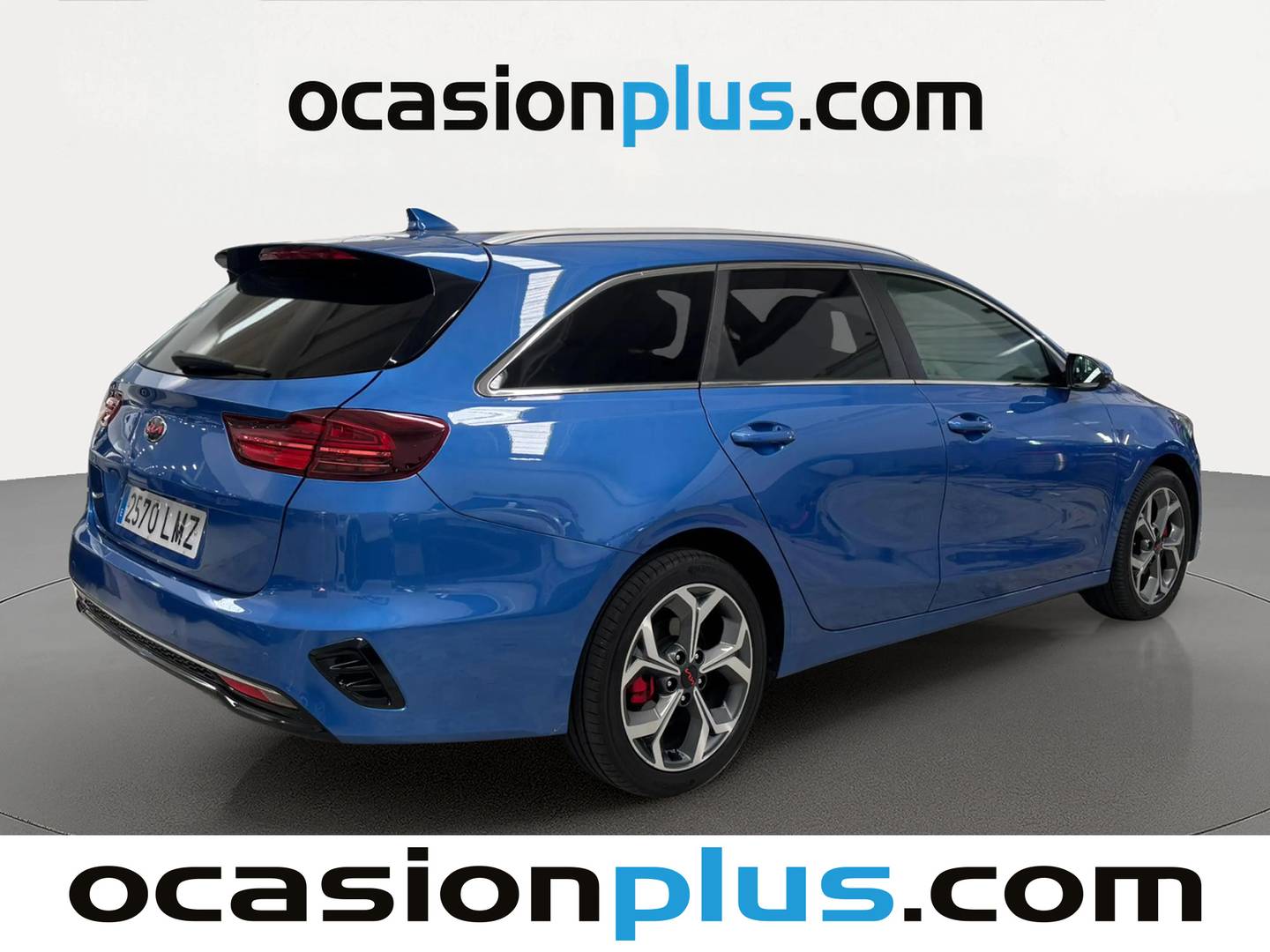 Foto trasera KIA Ceed Tourer KIA Ceed Tourer 1.6 MHEV Tech DCT (136 CV) derecha