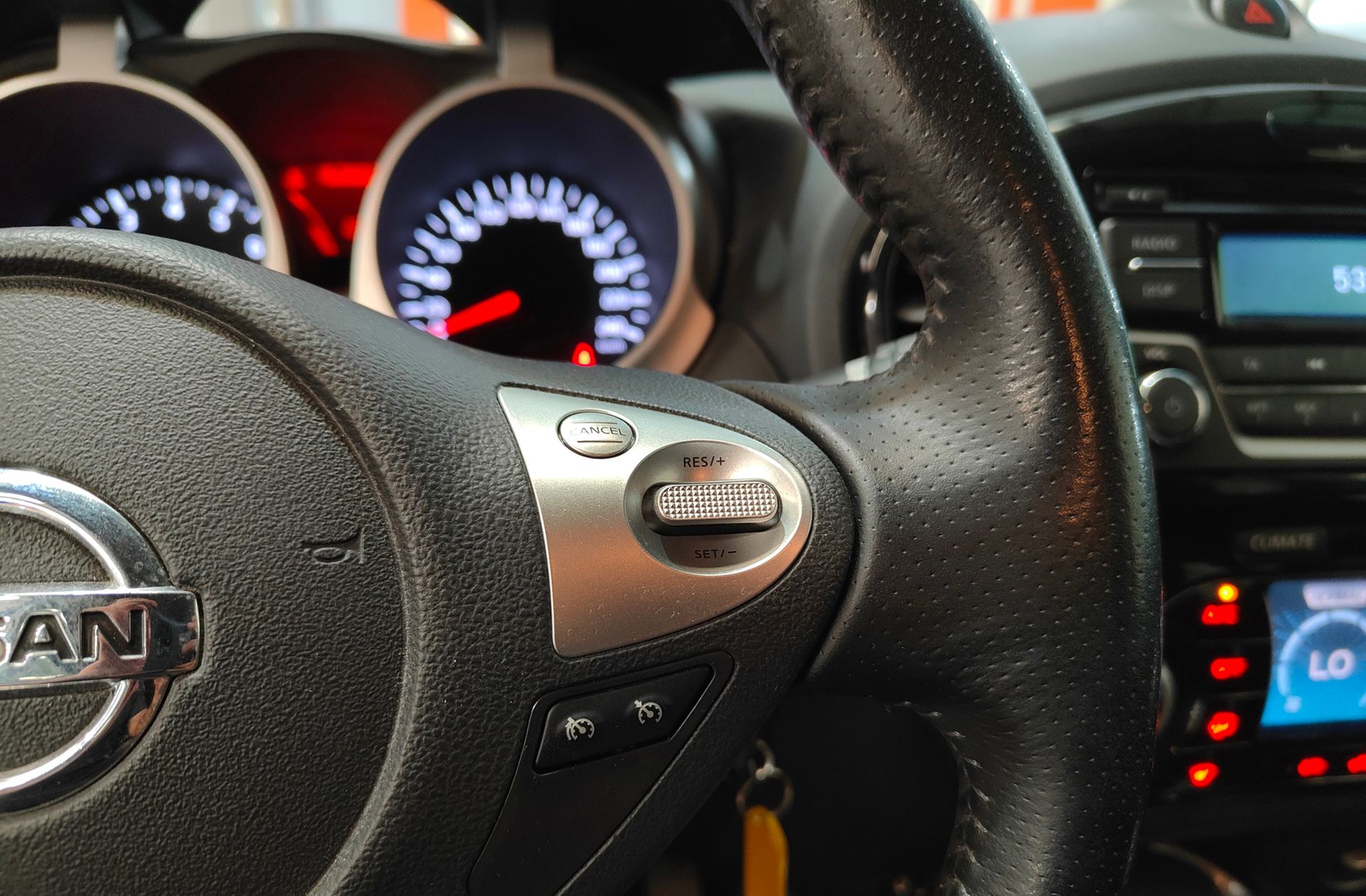 Nissan Juke 1.2 DIG-T Acenta 4x2 - foto 22