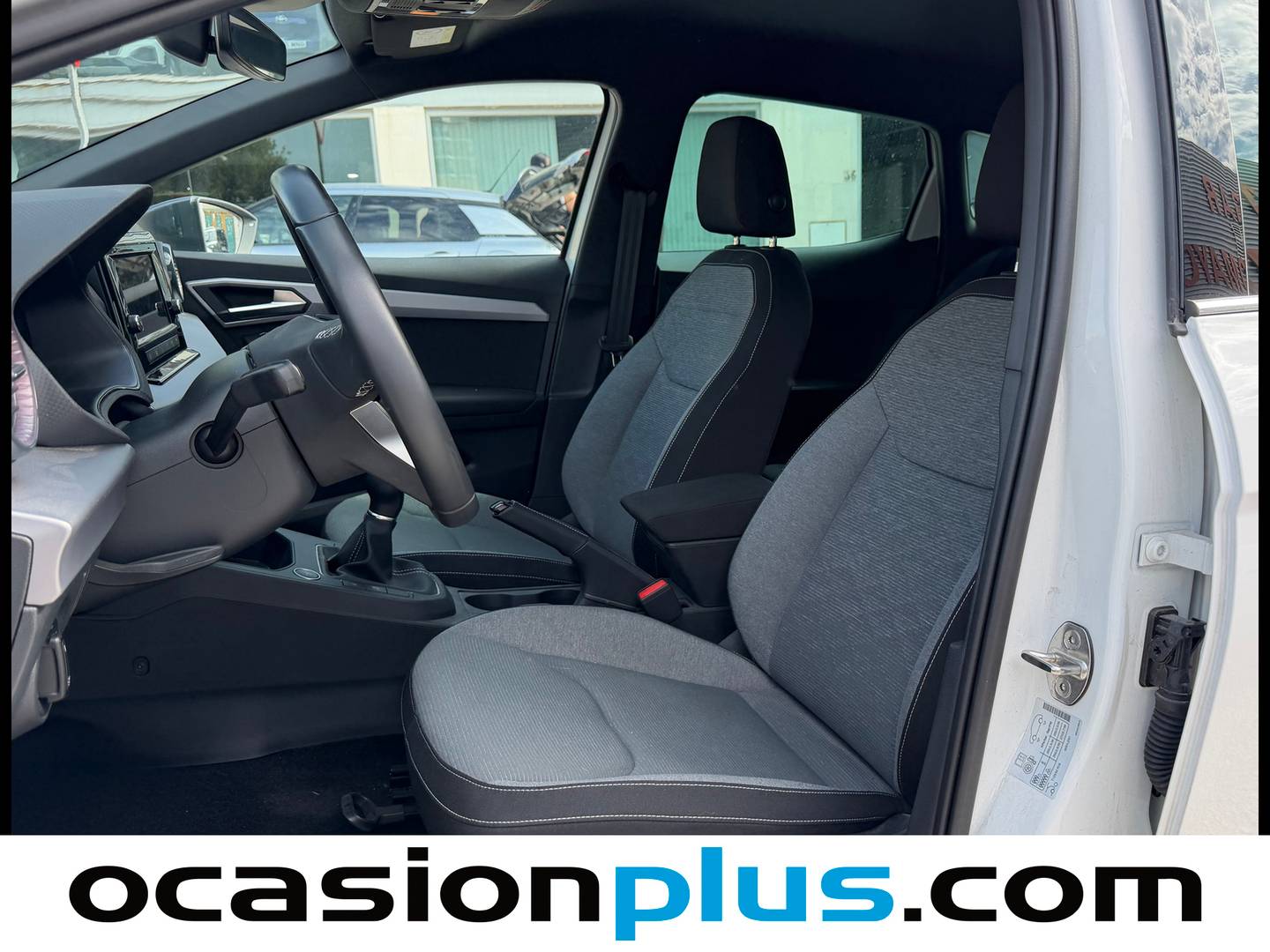 Foto asientos delanteros Seat Ibiza Seat Ibiza 1.0 TSI S&S Xcellence (115 CV)