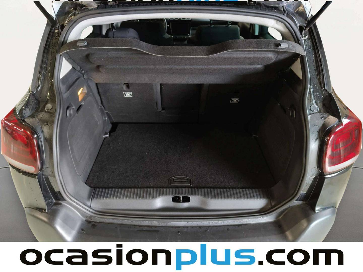 Foto Citroën C3 Aircross Citroen C3 Aircross PureTech 130 Shine Pack EAT6 (131 CV)