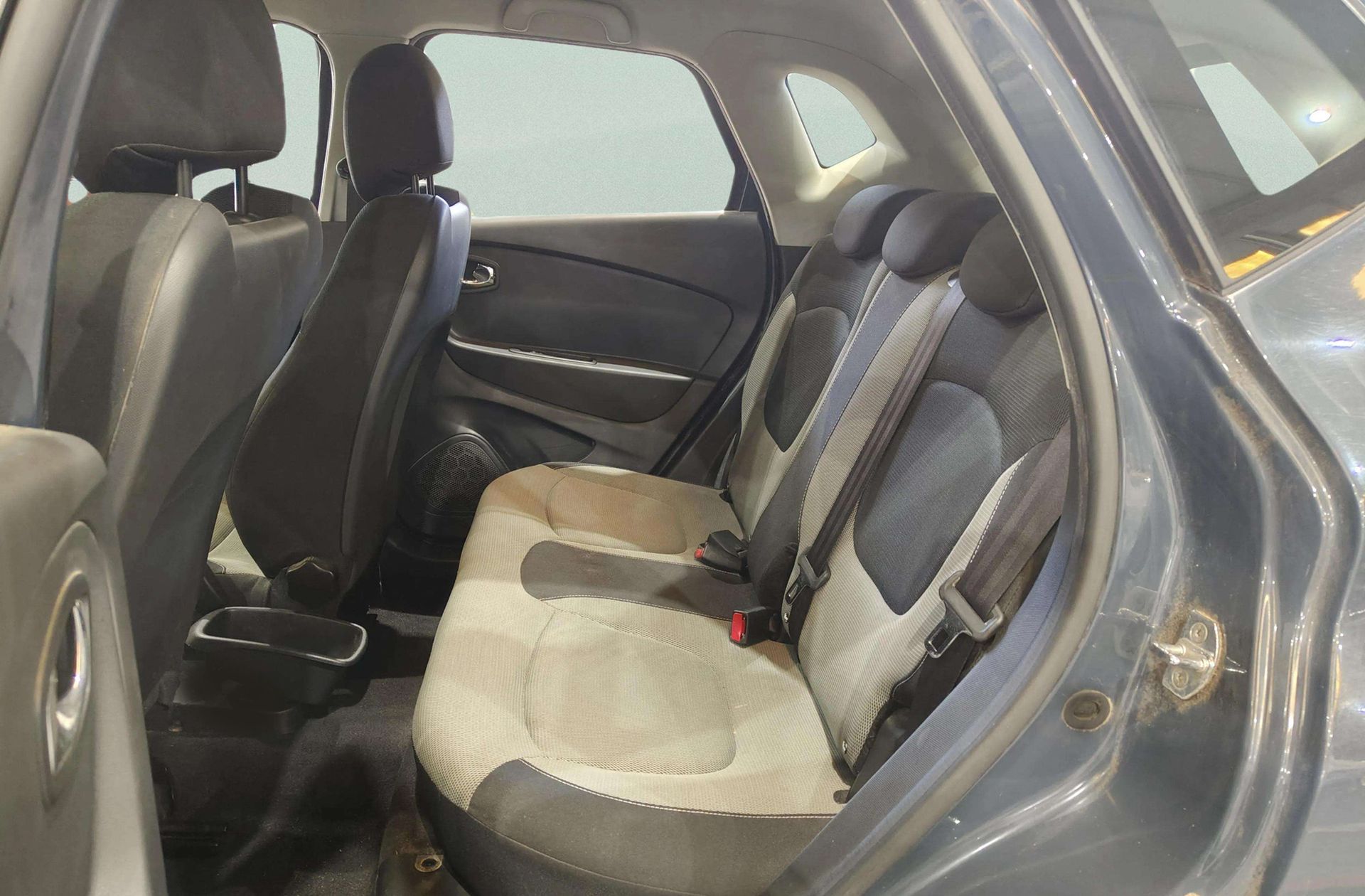 Renault Captur Intens Energy dCi - foto 9