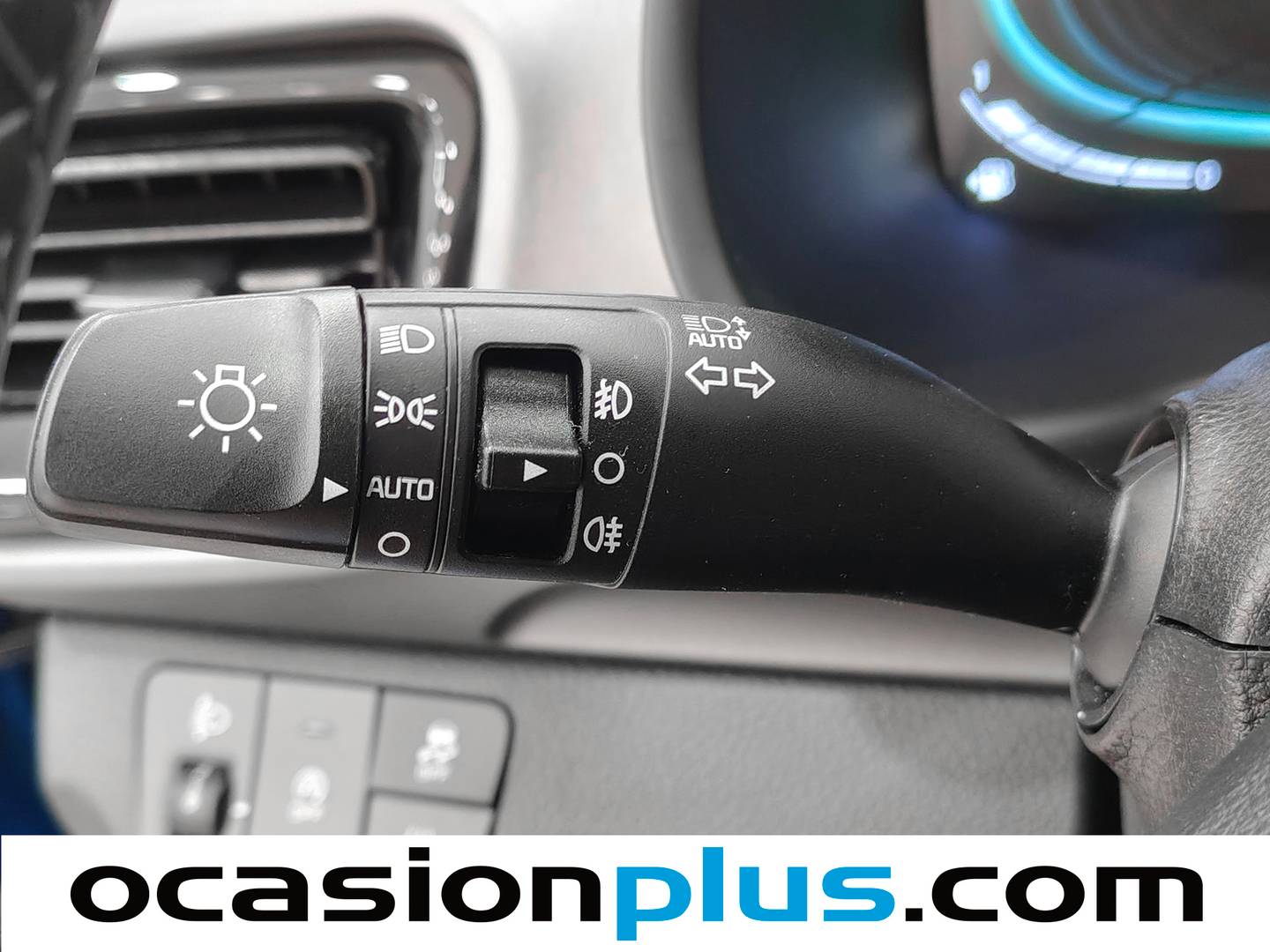 Acabados KIA Stonic KIA Stonic 1.0 T-GDi MHEV Drive (100 CV)