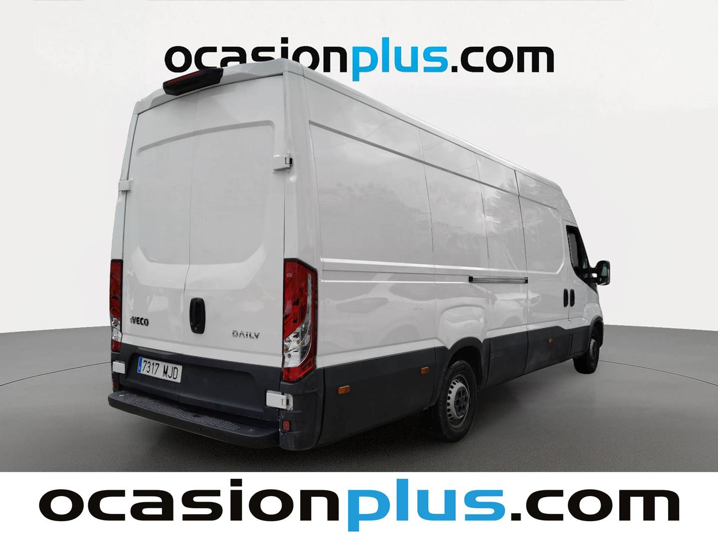 Foto trasera Iveco Daily Iveco Daily Furgon 35S 16 V 4100/H2 (156 CV) derecha