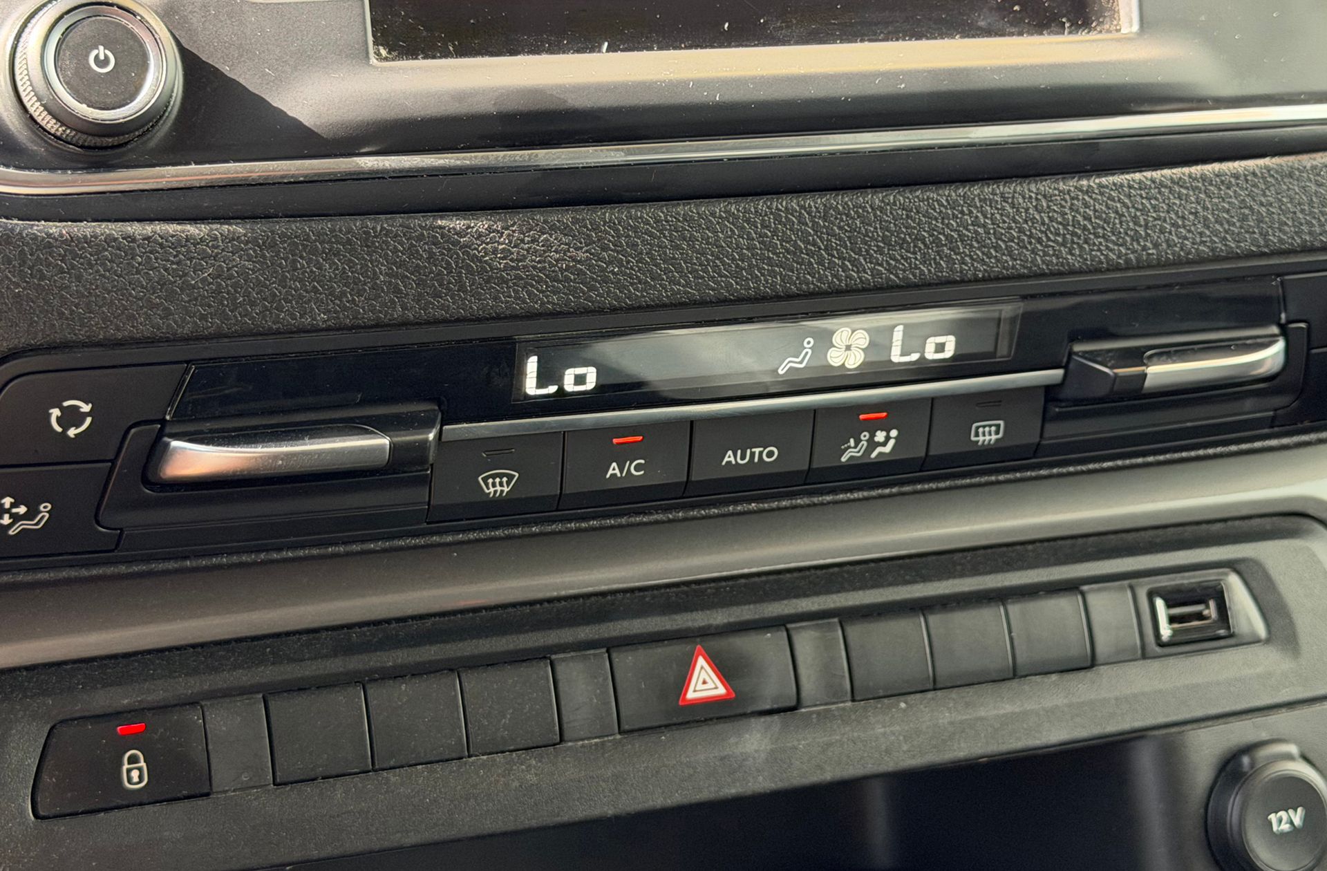 Citroën SpaceTourer BlueHDi 150 Feel Talla M 8 plazas - foto 28