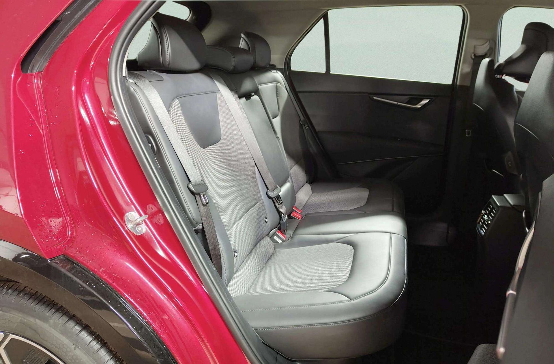 Kia Niro 1.6 GDi HEV Drive - foto 20